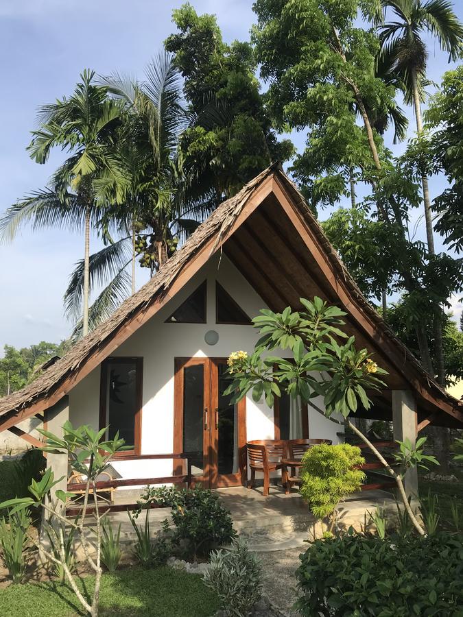 Villa Paradise Букит-Лаванг Экстерьер фото